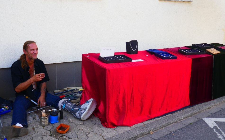 (c) Mainz-Bretzenheim.de K�nstlermarkt