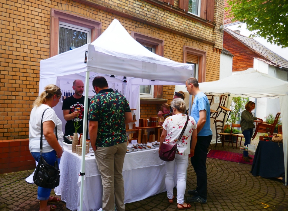 (c) Mainz-Bretzenheim.de K�nstlermarkt