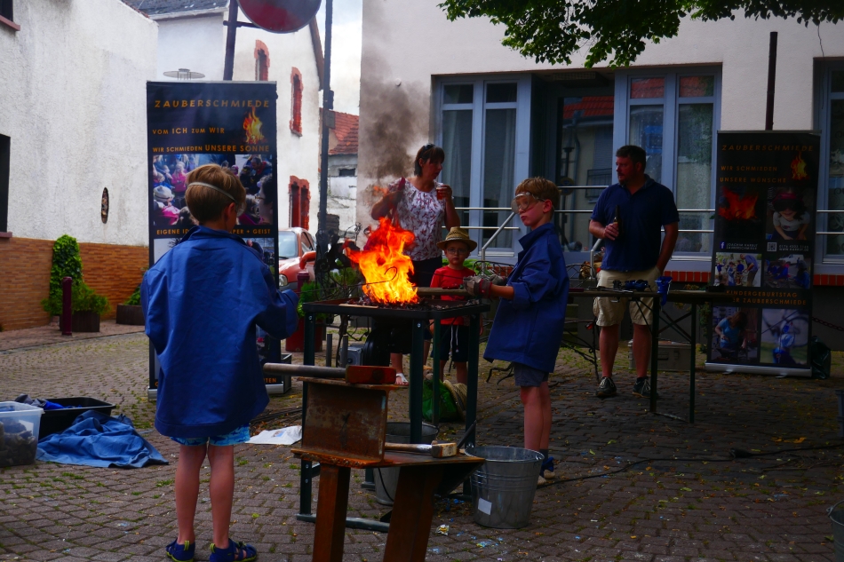 (c) Mainz-Bretzenheim.de K�nstlermarkt