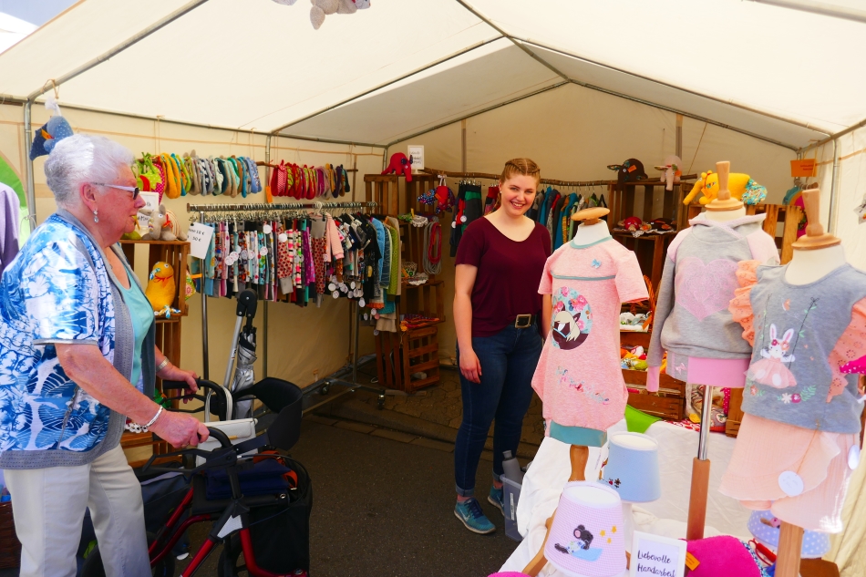 (c) Mainz-Bretzenheim.de K�nstlermarkt