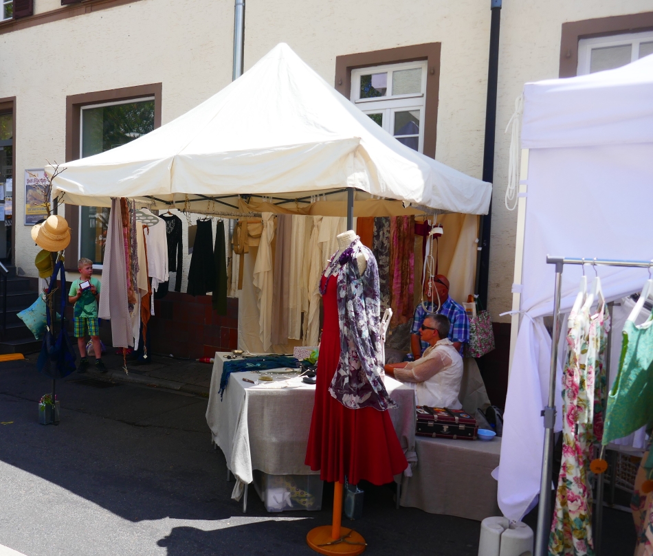 (c) Mainz-Bretzenheim.de K�nstlermarkt